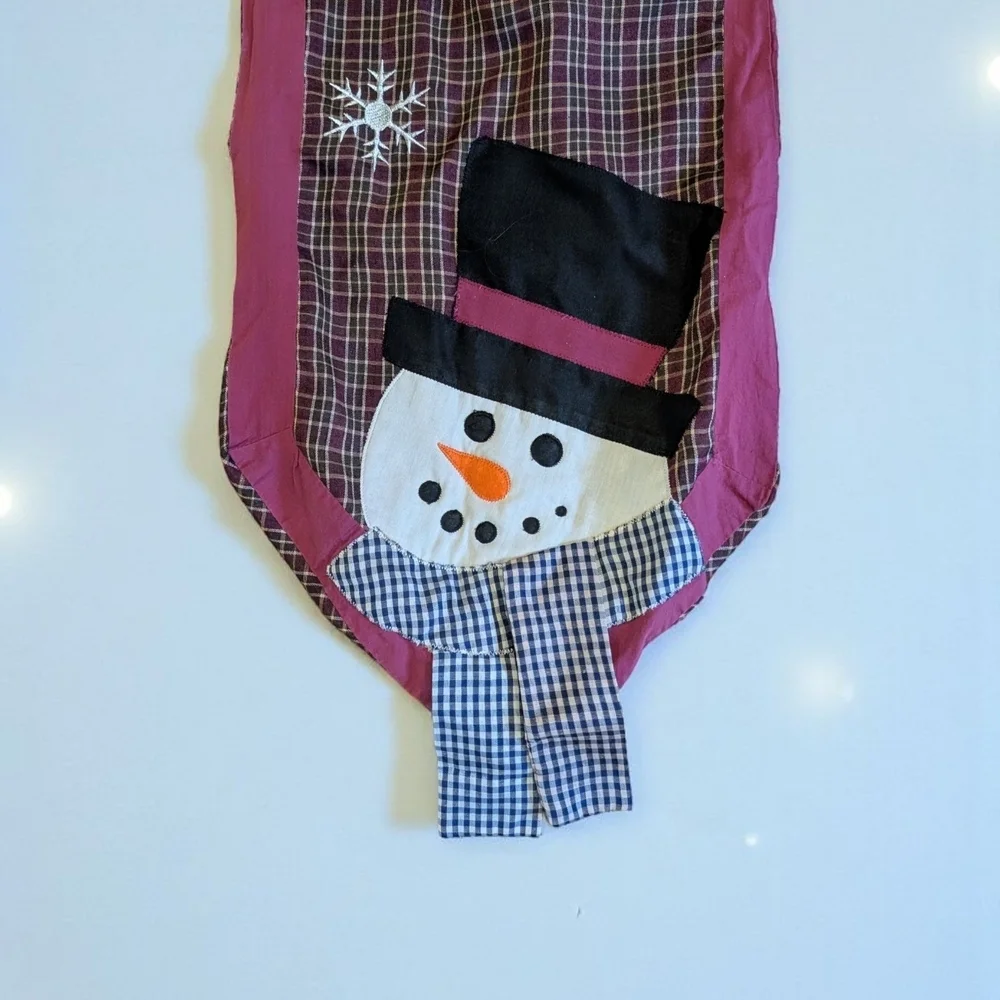 Snowman Plaid Table Runner (EUC)